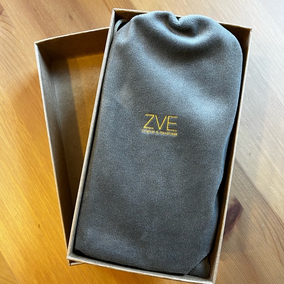ZVE iPhone 13 Pro Wallet Case - Picture 4 of 5